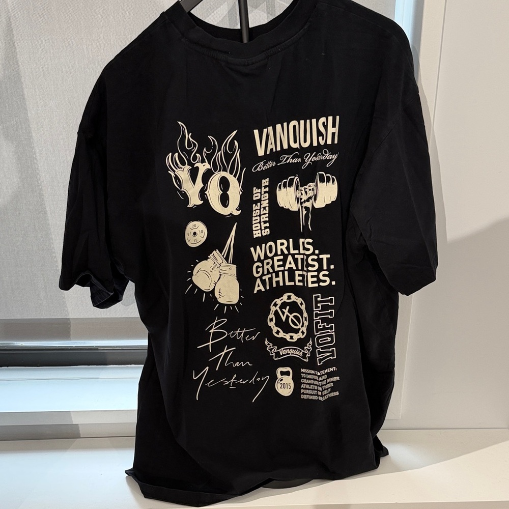 Vanquish Fitness Black Men's T-Shirt - Picture 2 of 3